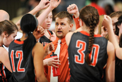 Josh Epperson to coach boys' basketball